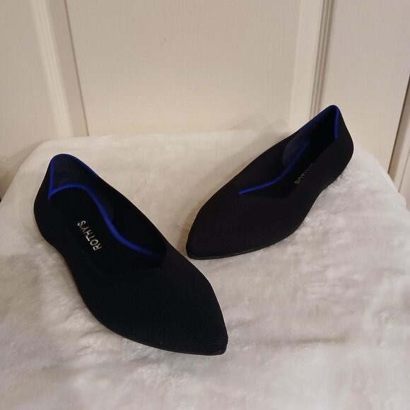Black pointed toe Rothy's flats in size 8.5 - Picture 3 of 8